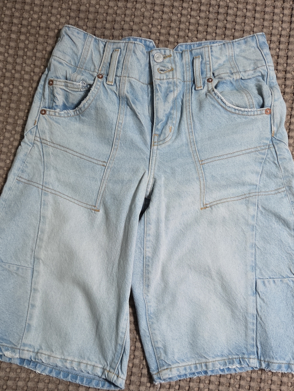 We The Free Denim Barrel Shorts Sz 25